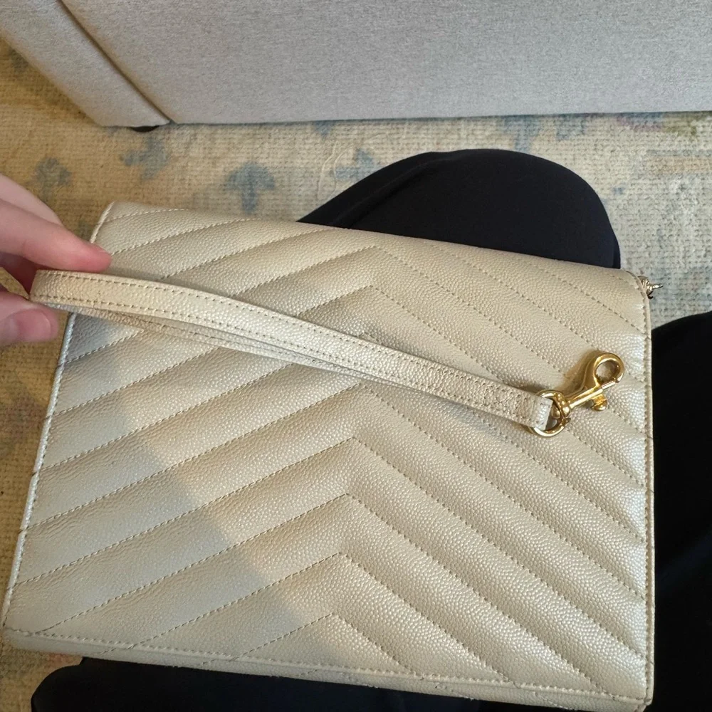 YSL Grain De Poudre Matelasse Chevron Monogram Envelope Clutch Blanc - Picture 5 of 15